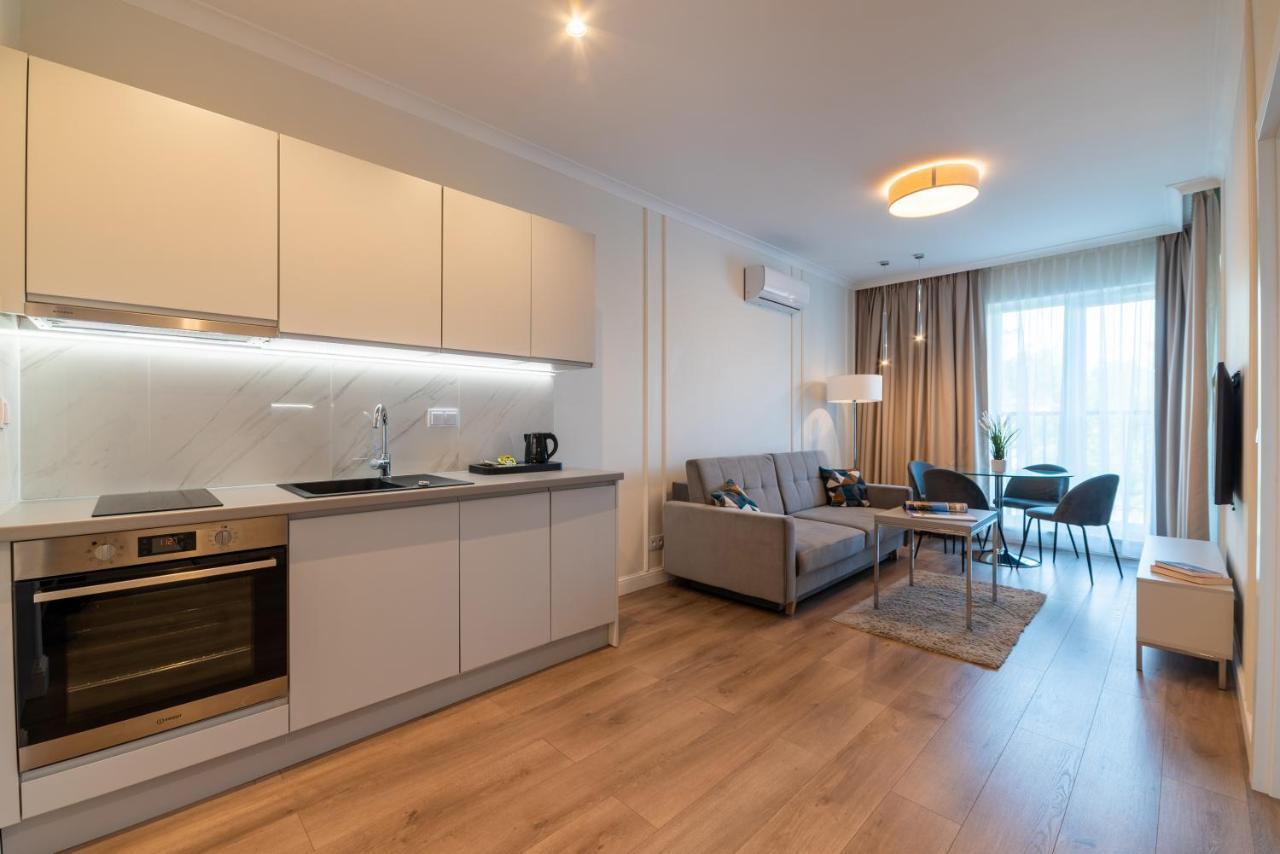 Warsaw Residence Екстериор снимка